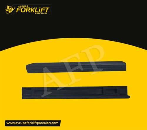SIDE SHIFT RAIL (UPPER) - HYSTER 3 TON R-LH — AFM000079