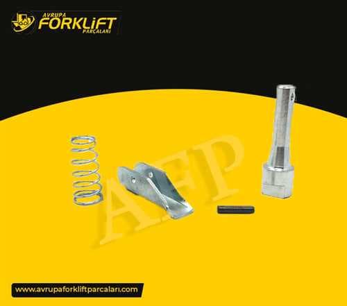 FORK CLAMP ASSEMBLY (SHORT) — AFM001069